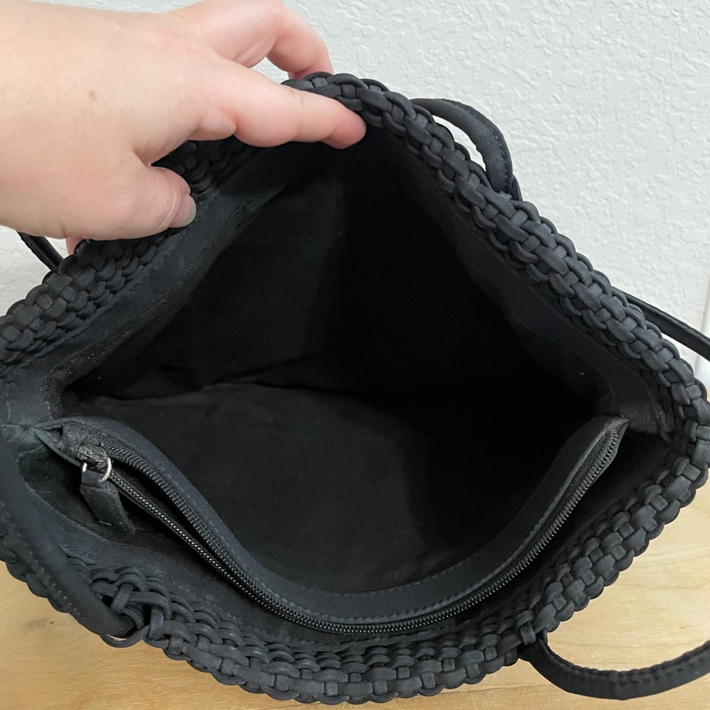 Rare 90s NINE WEST Black Woven Tote Bag Shoulder Bag Textured Style - Picture 6 of 7